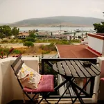 Homestay Parva Port *