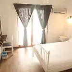 Homestay Parva Port *