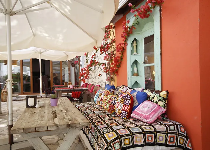 Parva Port Алачати