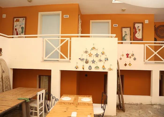 Parva Port Алачати