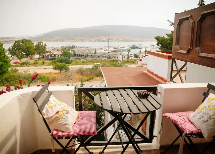 Parva Port Homestay szállás *